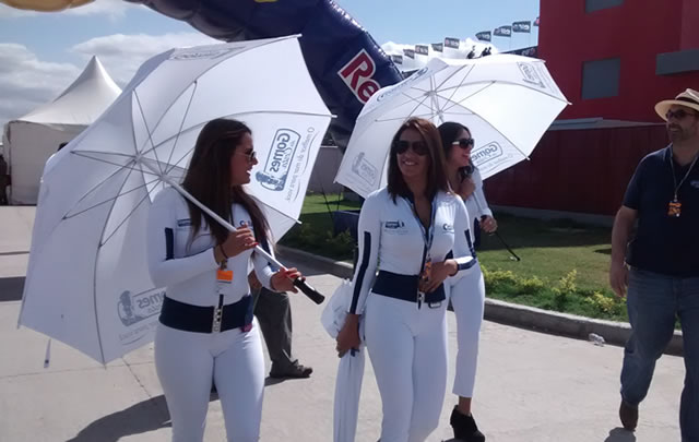 Las chicas más lindas también juegan su carrera en el circuito internacional.