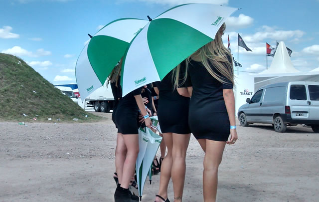 Las chicas más lindas también juegan su carrera en el circuito internacional.