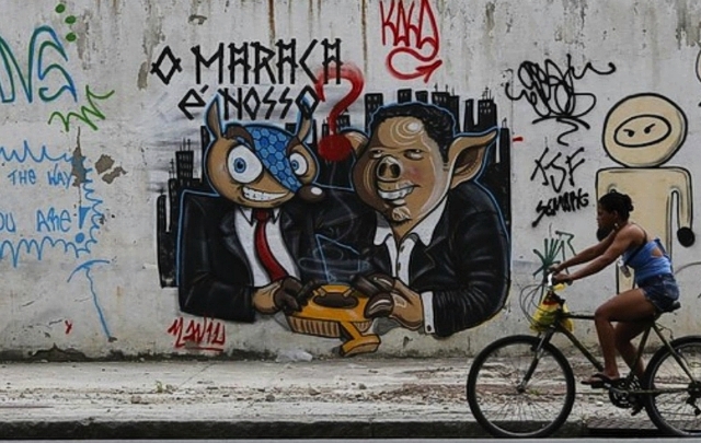 Los graffitis en las calles de ciudades brasileñas contra el Mundial.