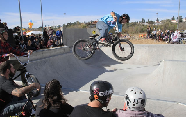 En una fría y soleada jornada fue inaugurado el Parque del Kempes.