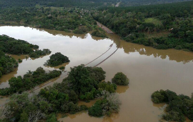 Crece la preocupación por la llegada del pico de crecida del río Paraná.