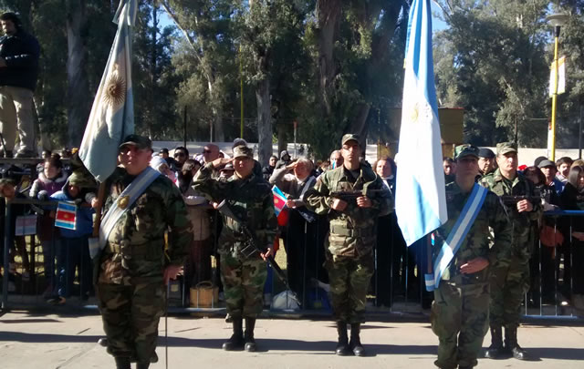 A las 10 arrancó el tradicional desfile en el Parque Aguirre.