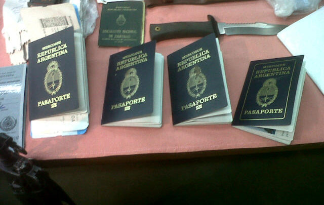 Fueron secuestrados numerosos objetos que habrían sido utilizados en el ilícito.