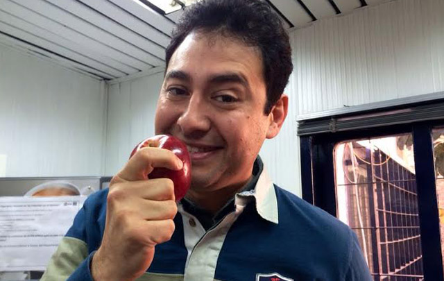 Raulito Monti se infiltró entre ellas.