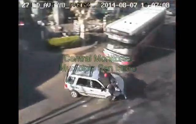 Persecución en Villa Adelina