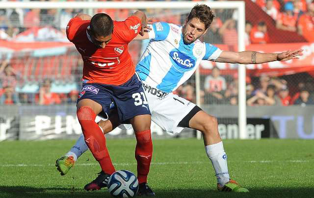 El ''Rojo'' arrancó ganando en su cancha.