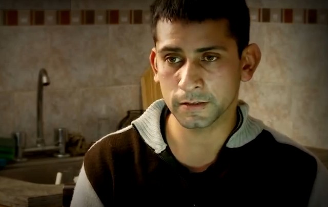 El trailer presenta la historia de tres papás que no pueden ver a sus hijos.