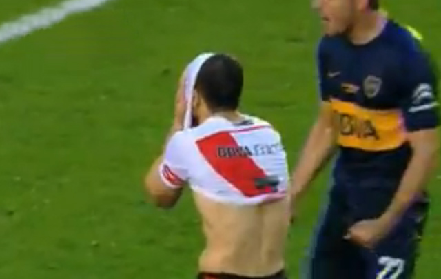 Mora luego de errar el penal