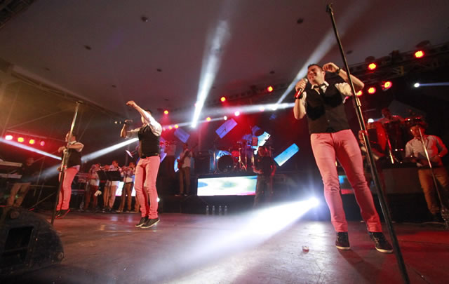 Banda XXI presentó en Villa Retiro ''Bien Arriba''.