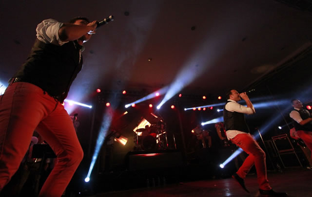 Banda XXI presentó en Villa Retiro ''Bien Arriba''.