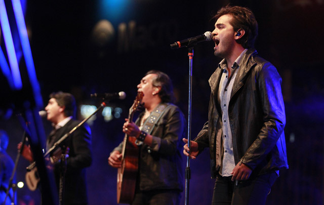 El conjunto folclórico presenta su disco “Nocheros 30 años”.