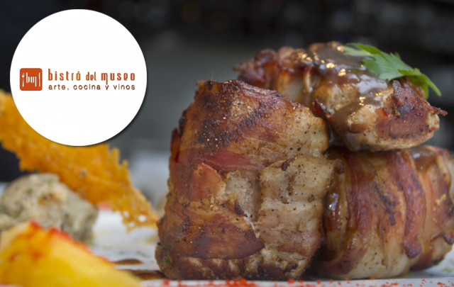 Bistró del Museo: Solomillo de cerdo, panceta y algarroba