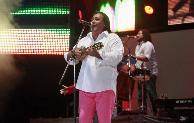 Sergio Galleguillo enfiestó a la multitud con su chaya.