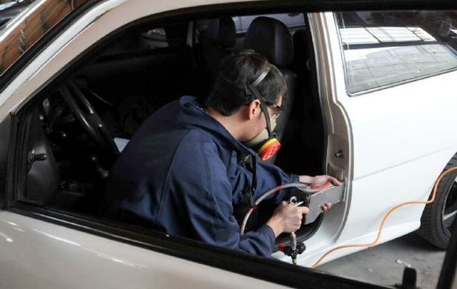 El grabado de autopartes rige a partir de este miércoles.