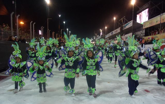 El 95% de los trajes fueron confeccionados en Argentina.