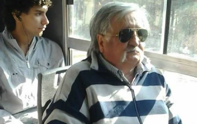 Pepe Mujica, con bigote.