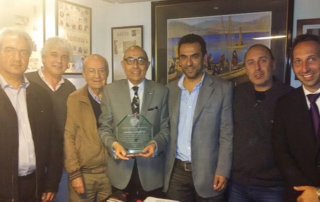 Mario Pereyra recibió a los integrantes de la Comunidad Armenia.