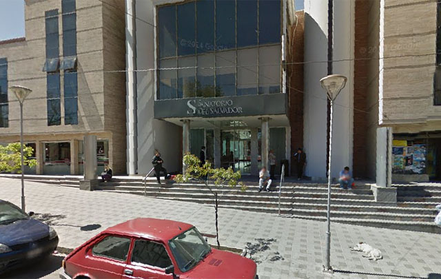 El pequeño está internado en el Sanatorio El Salvador (Foto: Google Street View )