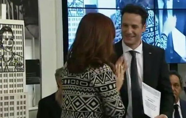 Eric Grinberg recibió de la mano de la Presidenta un crédito para la Pyme.