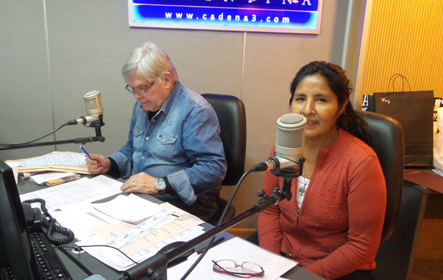 Lidia Mamani, docente de La Merced, en Viva la Radio.