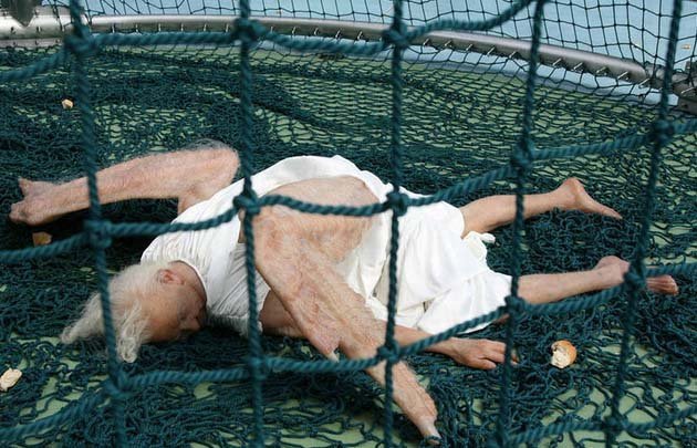 La escultura es de Sun Yuan y Peng Yu.