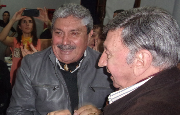Godoy recibió el saludo de Luis Landricina.