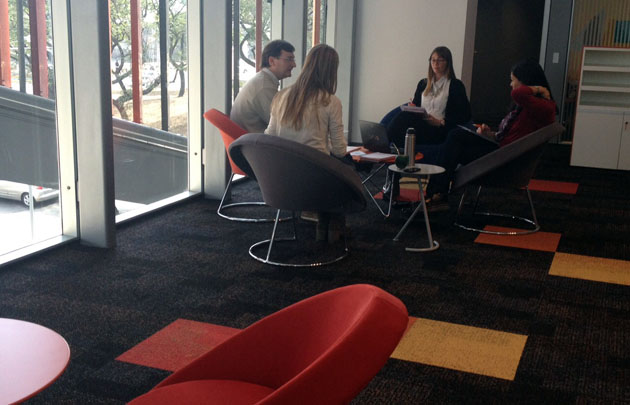 La prensa recorrió las instalaciones de Casa Naranja.