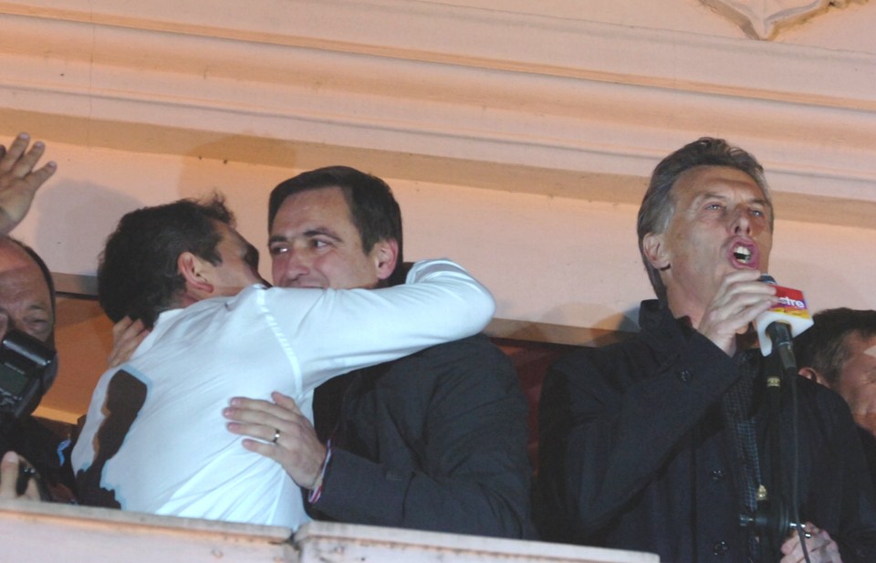 Mestre y Macri festejan en Casa Radical.