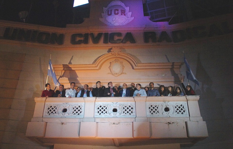 Mestre y Macri festejan en Casa Radical.