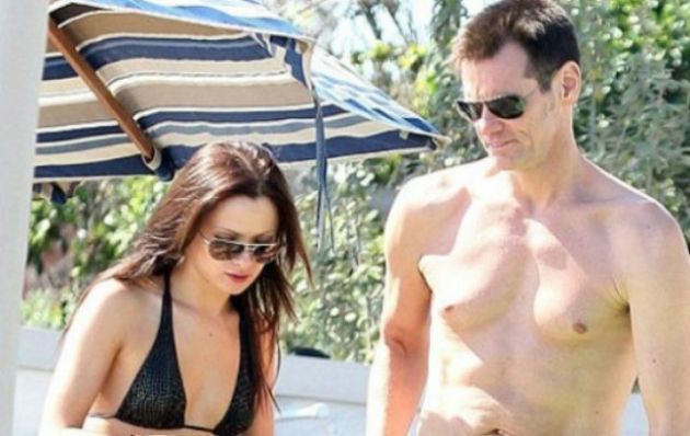 Cathriona White fue hallada por una amiga anoche en su casa.