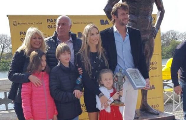 Meolans estuvo acompañado por su familia.