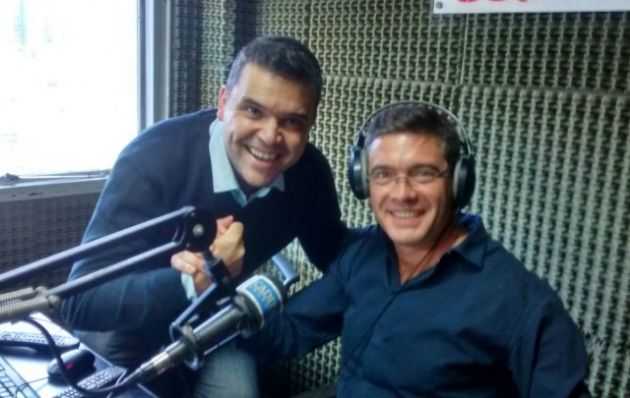 Enviados de Radio Nacional España en Cadena 3 Buenos Aires.