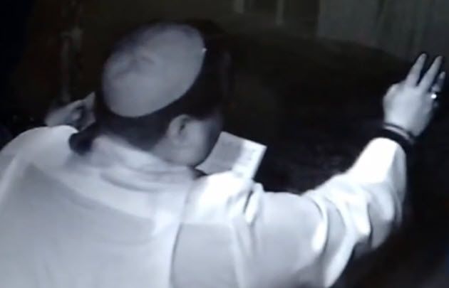 Un canal de TV de EE.UU. transmitió en vivo un supuesto exorcismo.