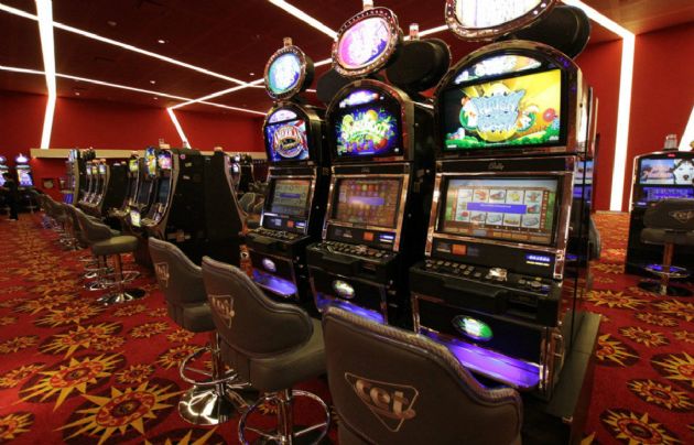 La sala de juegos se destaca en el complejo hotelero.