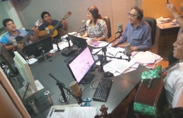 Coco'' Gómez visitó los estudios de Cadena 3.