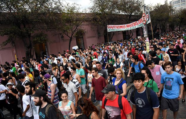 Nueva marcha en reclamo de la despenalización de la marihuana. 