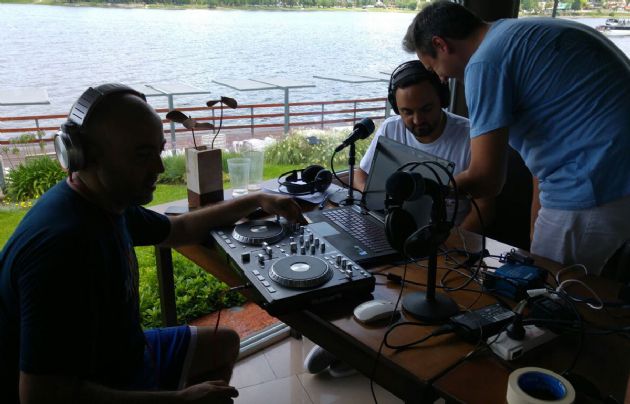 FM Córdoba ya está instalada en el parador Lake Buenavista.