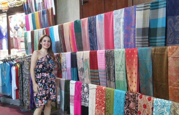 El Zoco de Oro, centro de especias y joyas en Duibái.