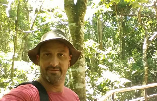 Juan Pablo Viola visitó el "Parque de Aves" en Brasil