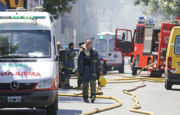 El incendio afecta a los estudios de Canal 13 y TN.