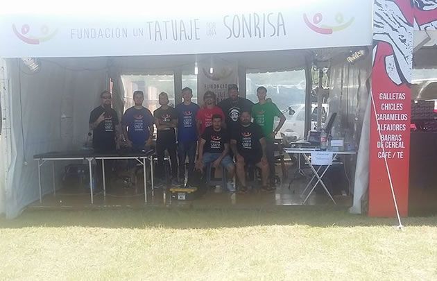 La carpa de la fundación en el Cosquín Rock (Foto: Facebook Juan Pablo Rodríguez)