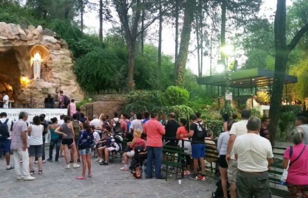 La gruta cumple 100 años.