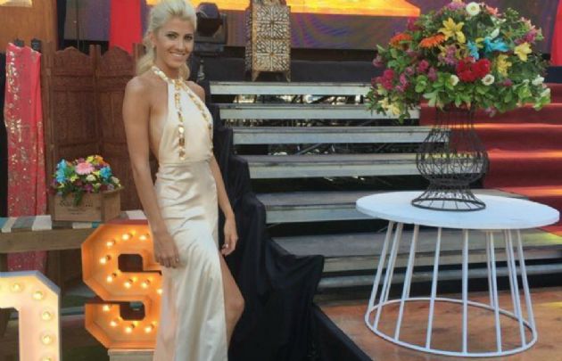 Candela Ruggeri en la entrega de los Carlos.