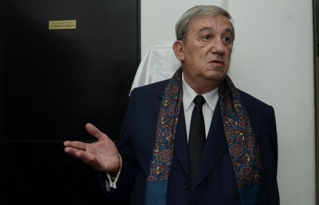 Murió acompañado por su familia, en una clínica de Pilar.