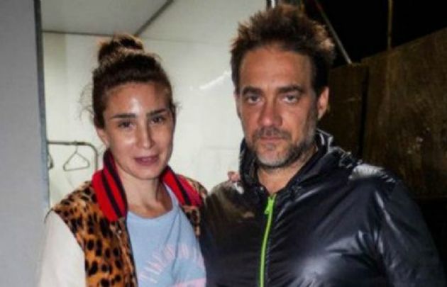 Mal momento para la actriz y el músico.