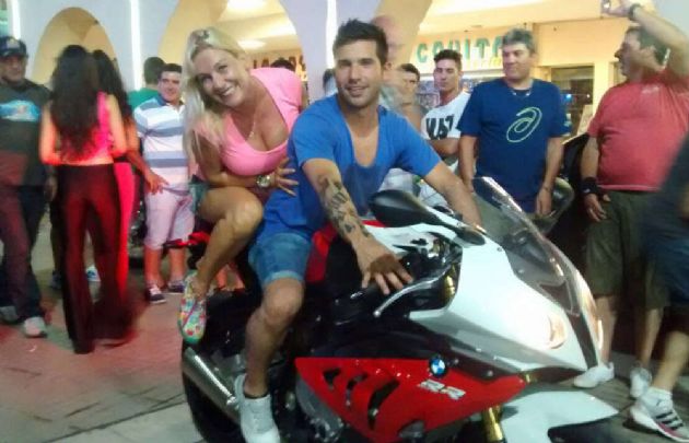 Celeste, una apasionada de las dos ruedas.