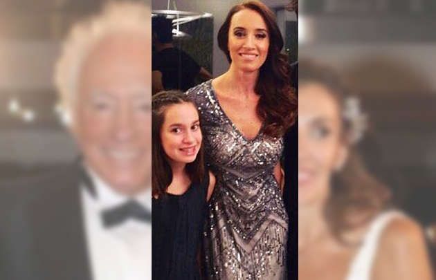 Carolina Gudiño asistió al casamiento con su hija y esposo.