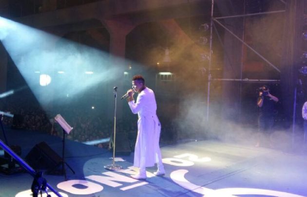 Jean Carlos brindó un espectáculo lleno de sorpresas.