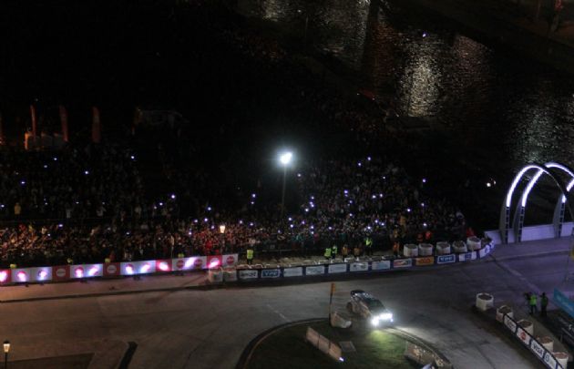 El Súper Especial en el Centro Cívico dio inicio al Rally Mundial de Argentina. 