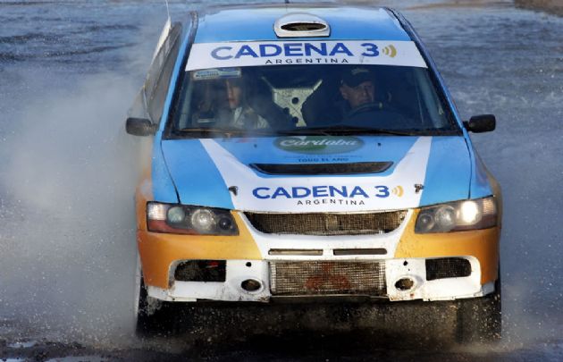 El auto cero de Cadena 3 al abrir la competencia.